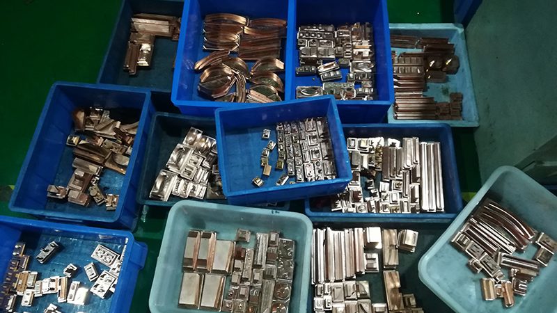 商用冰箱模具定制：如何选择合适的模具制造厂家