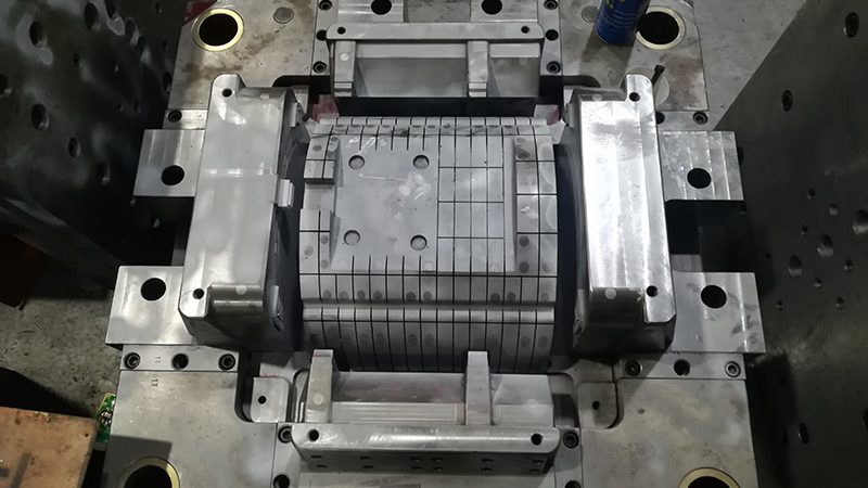 双色模具：一套多少钱？揭秘双色模具的定价因素
