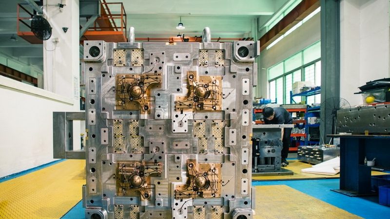 厨房用品拉伸模具：揭秘其制造工艺与选型要点